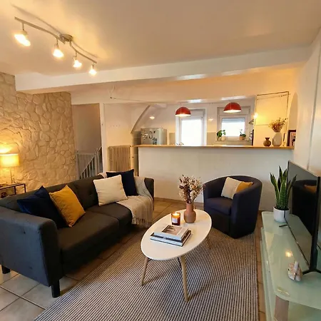 L'escale Du Faubourg - Grande Maison Avec Bureaux Et Wifi Holiday home Poitiers